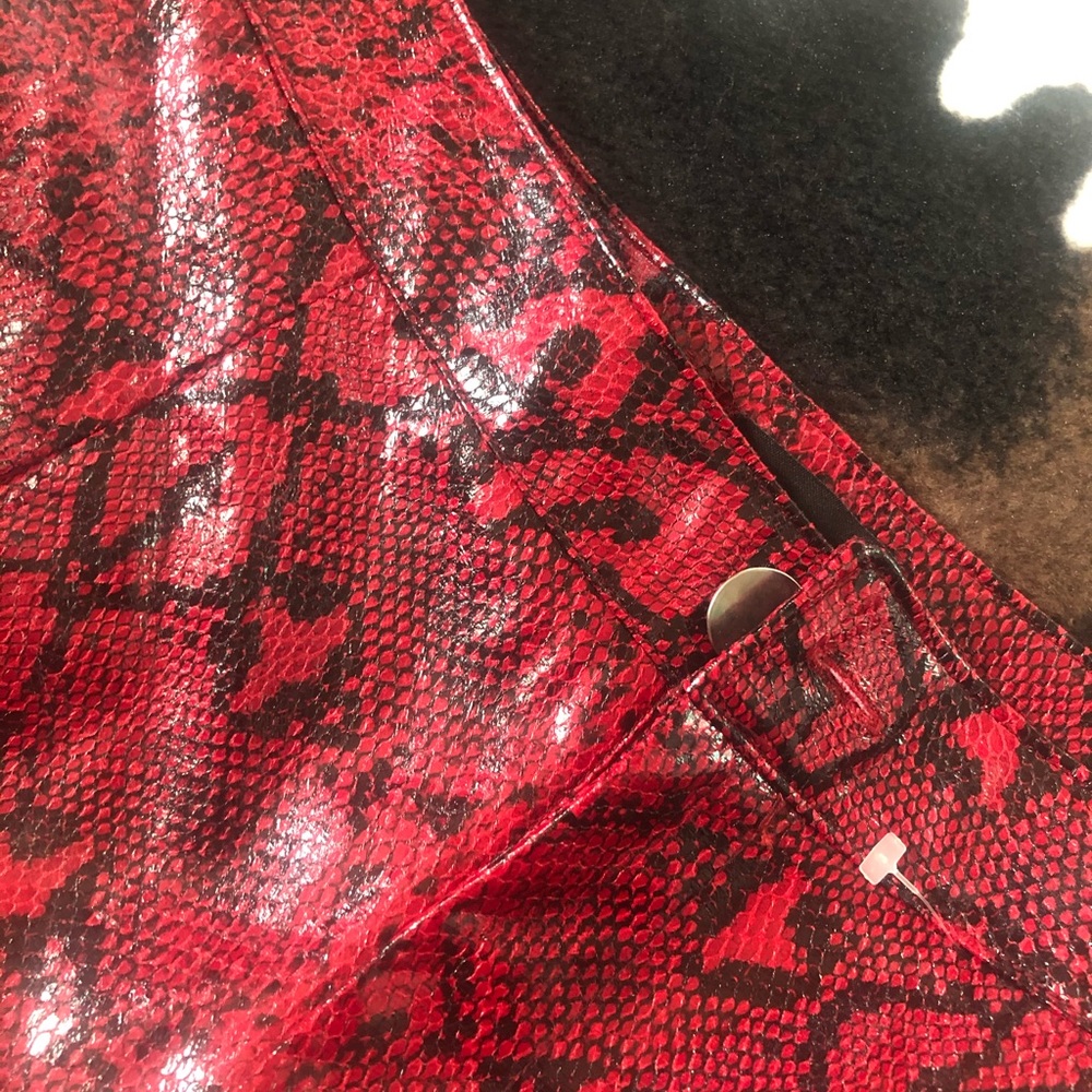 PrettyLittleThing Python Pants - Picture 2 of 4